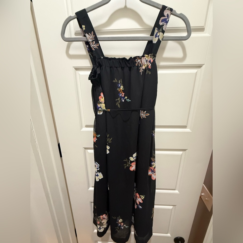 Liz Lange for Target Maternity. Black Floral Dress. Size XS.